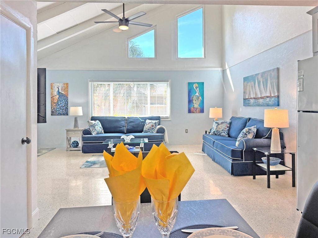 1 Bed Duplex for Sale in Sanibel Shores, photo 9
