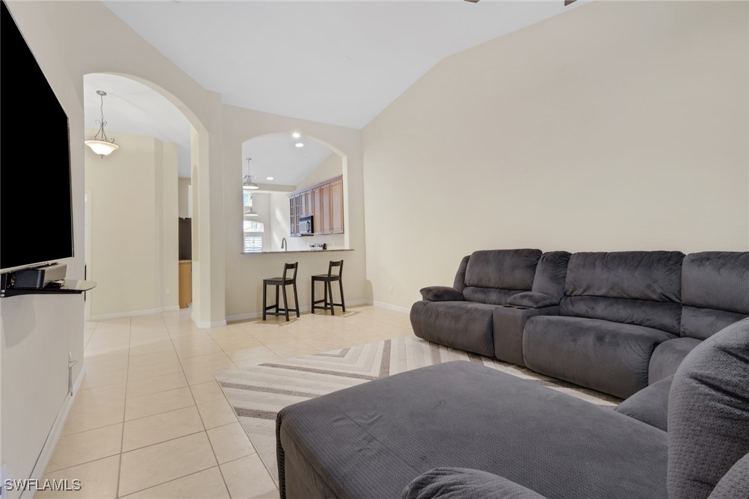 3 Bed Attached for Sale in Tuscany Cove, photo 9