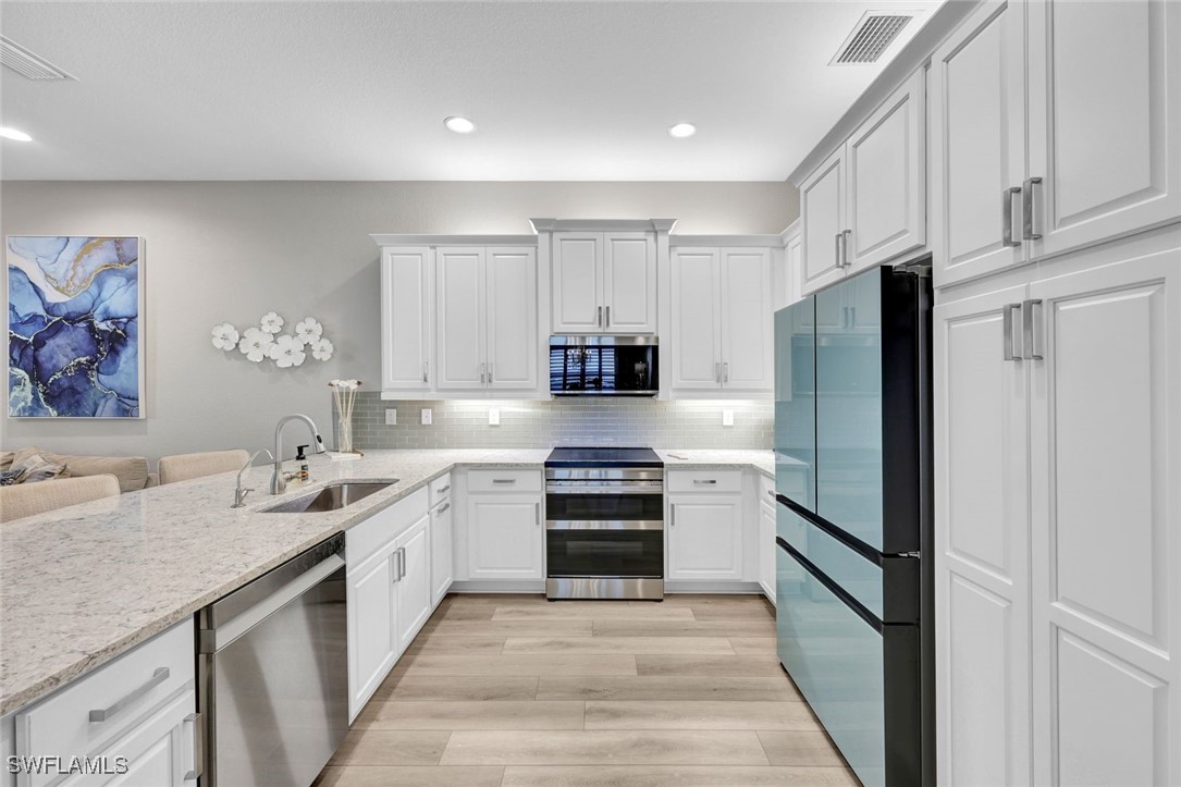 3 Bed Attached for Sale in Marina Bay, FL, $429,000 — photo 9
