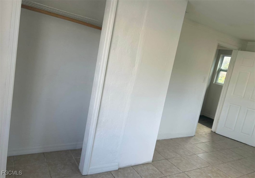 4 Bed SingleFamilyResidence for Sale in Hendry Estates, photo 9