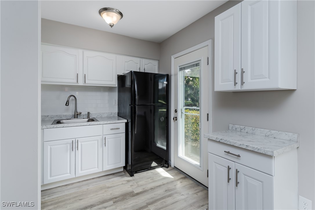 2 Bed Condominium for Sale in Seabreeze, FL, $279,000 — photo 9