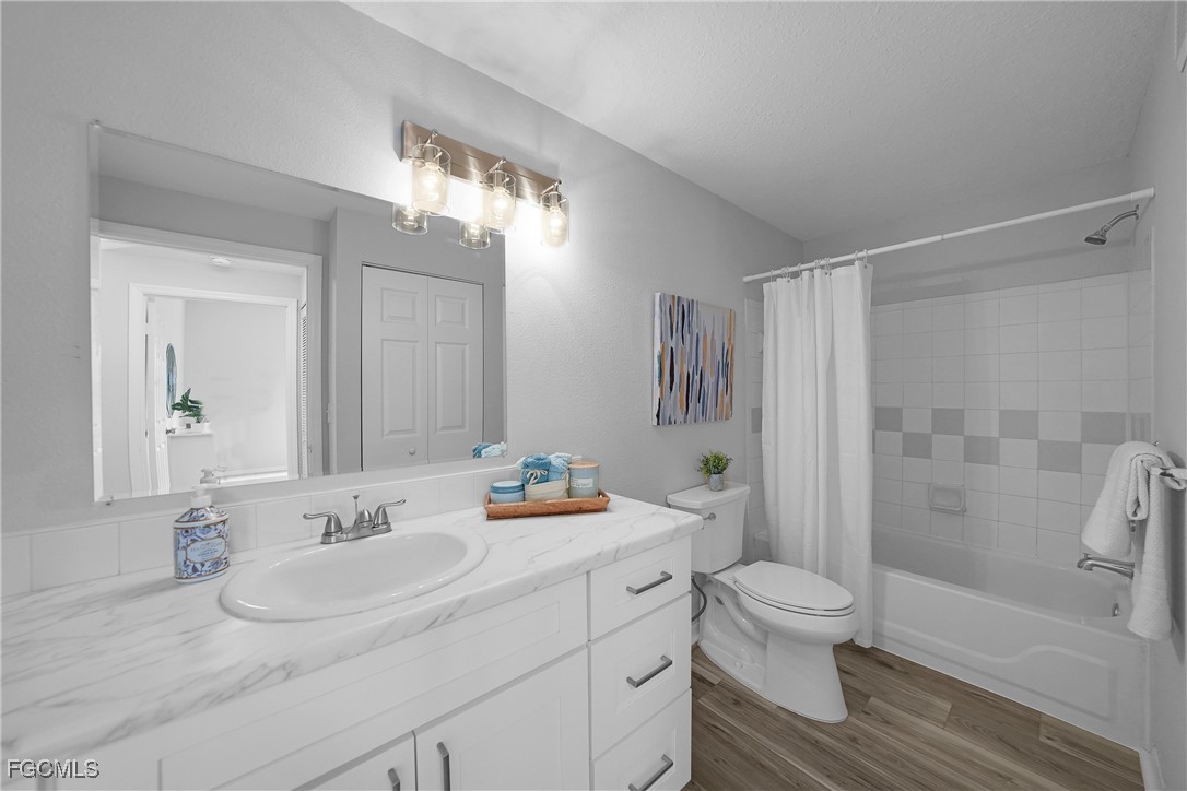 2 Bed Waterfront Home for Sale in Royal Greens, photo 9