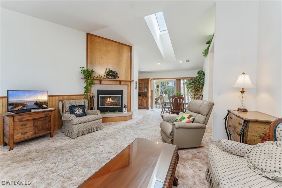3 Bed SingleFamilyResidence for Sale in Naples, photo 9