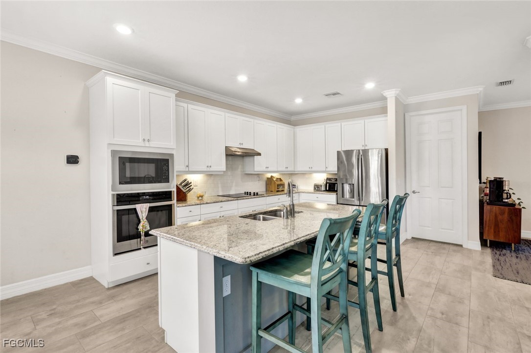 5 Bed Pool Home for Sale in Estero, photo 9