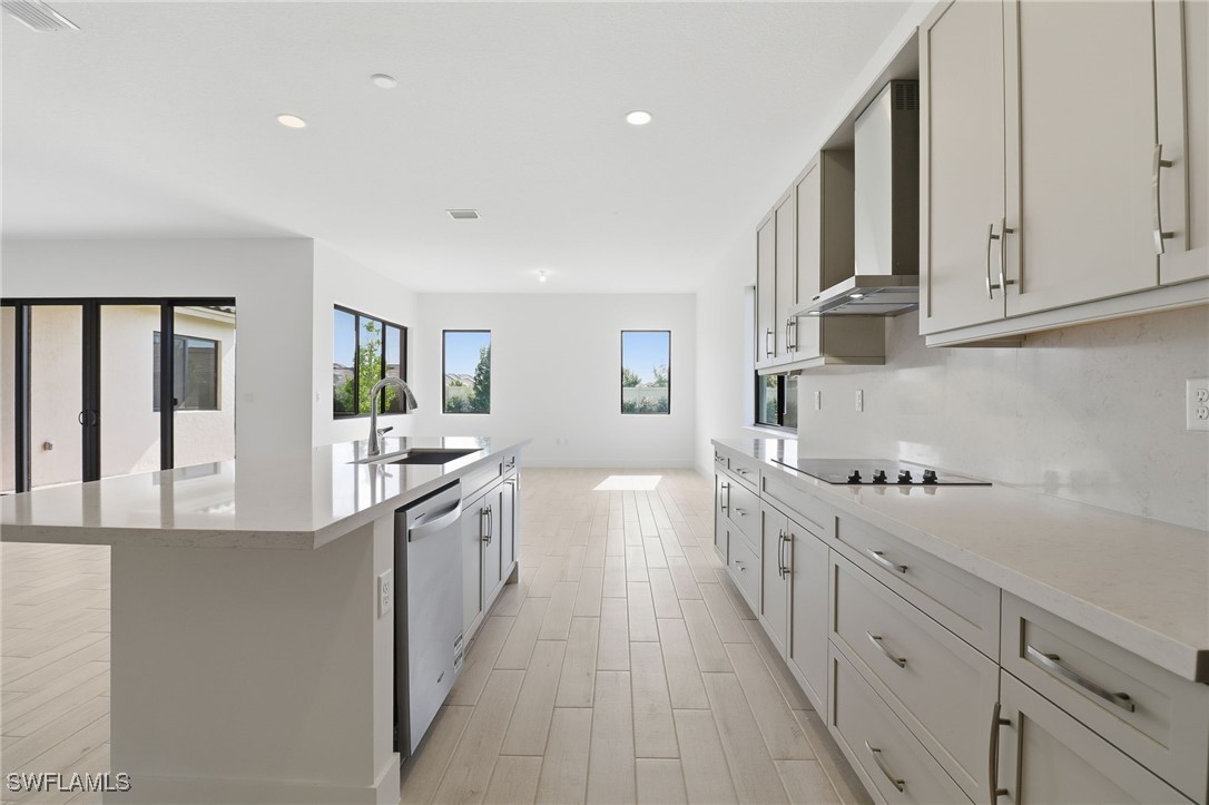4 Bed SingleFamilyResidence for Sale in Maple Ridge, photo 9