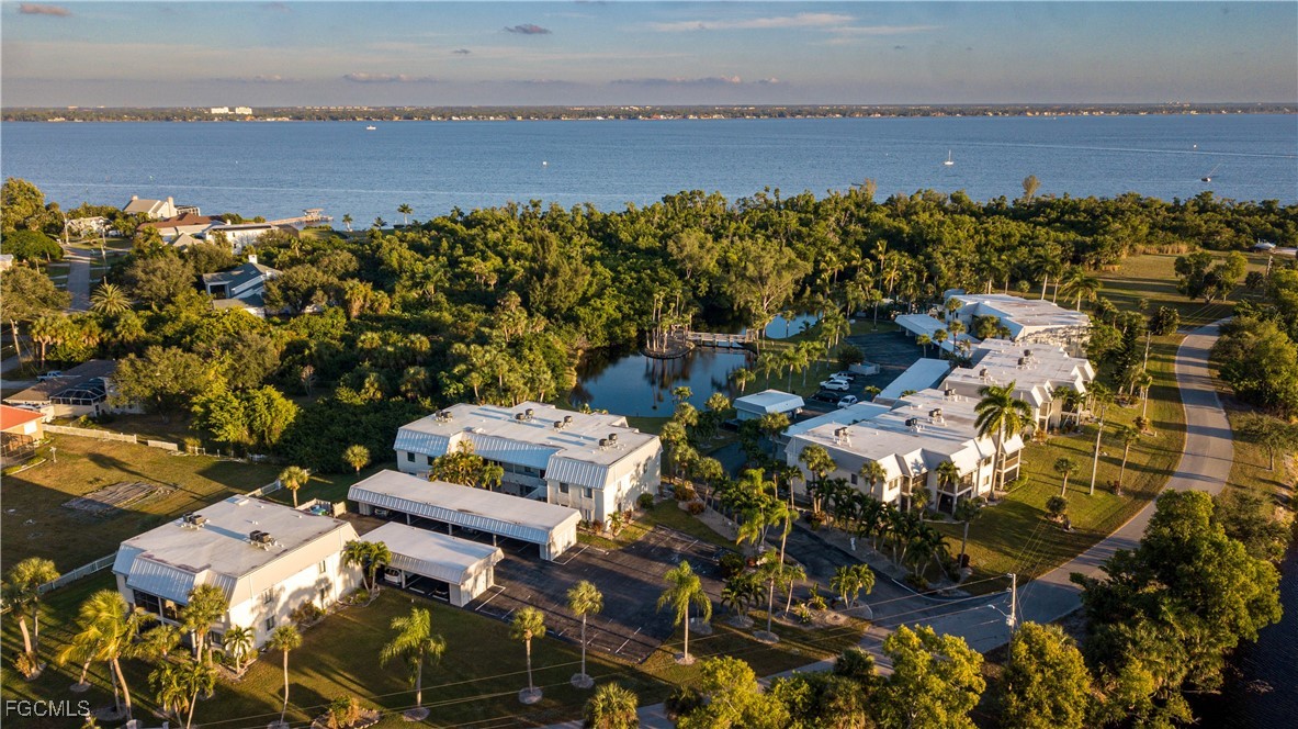 2 Bed Condominium for Sale in North Fort Myers, FL, $143,000 — photo 9