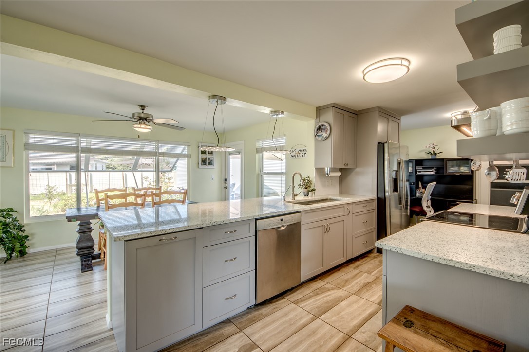 3 Bed SingleFamilyResidence for Sale in Charlotte Shores, FL — photo 9
