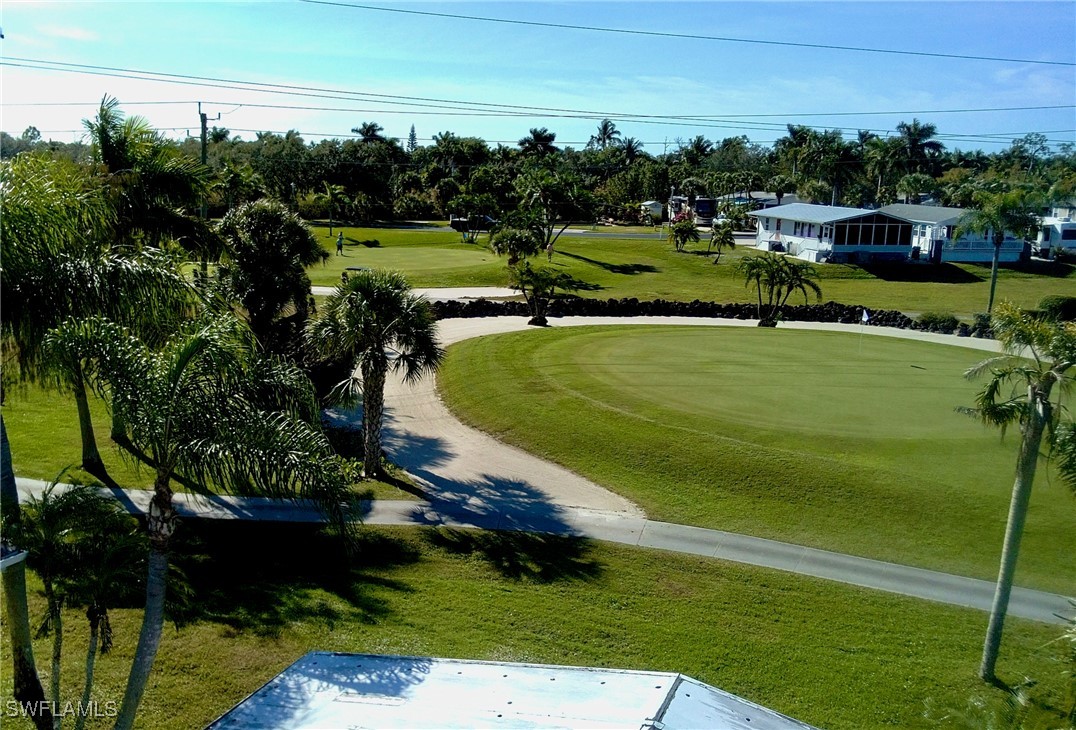 2 Bed SingleFamilyResidence for Sale in Naples, FL, $289,900 — photo 9
