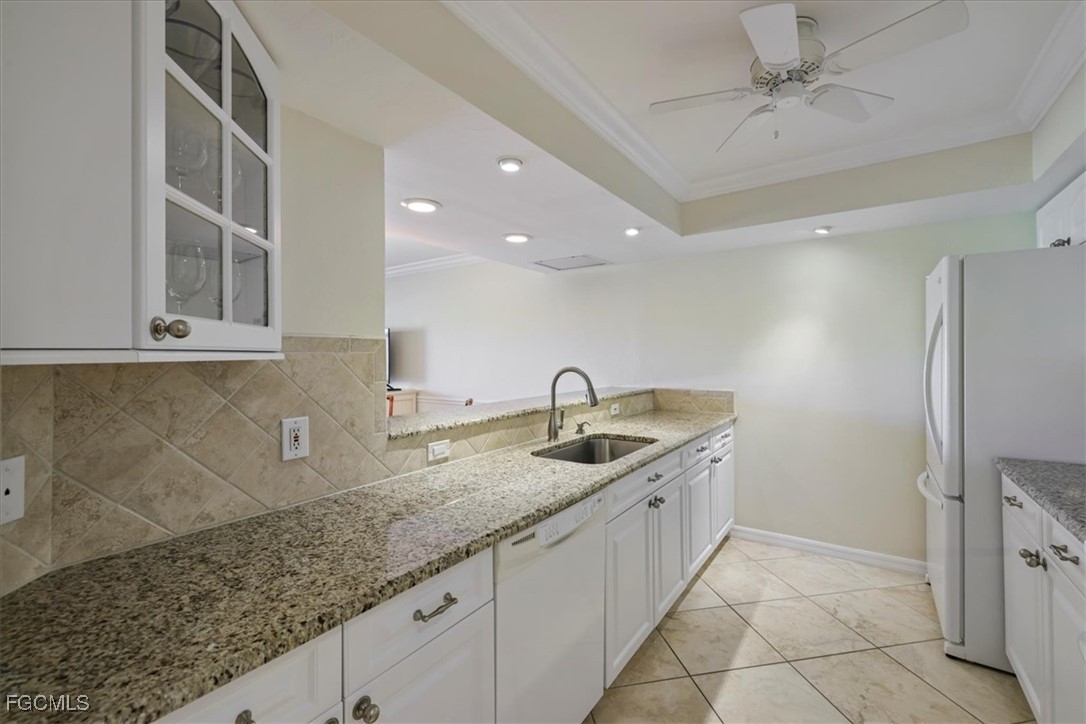 2 Bed Condominium for Sale in Pines, FL, $275,000 — photo 9