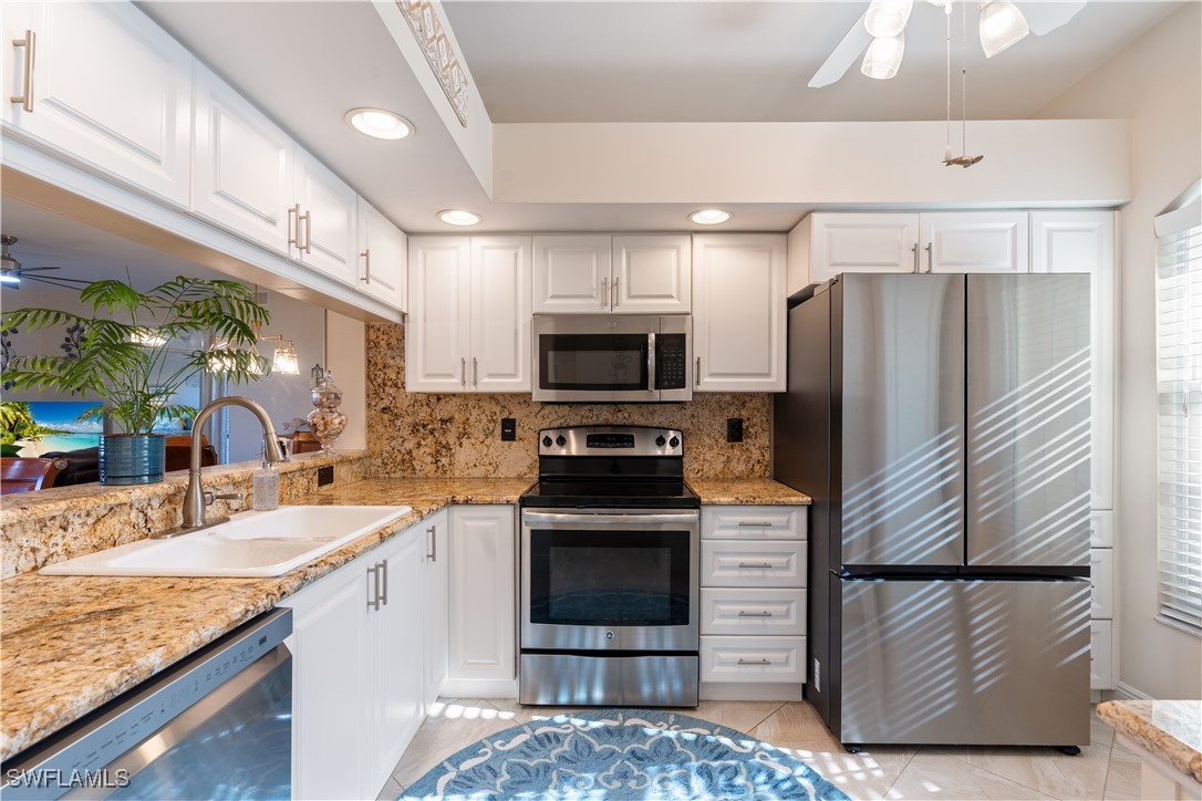 3 Bed Waterfront Home for Sale in Naples, FL, $375,000 — photo 9