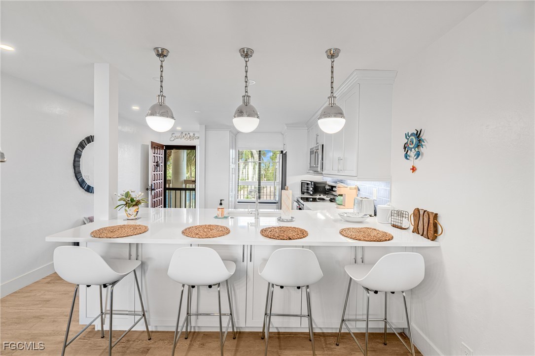 2 Bed Waterfront Home for Sale in Sanibel, photo 9