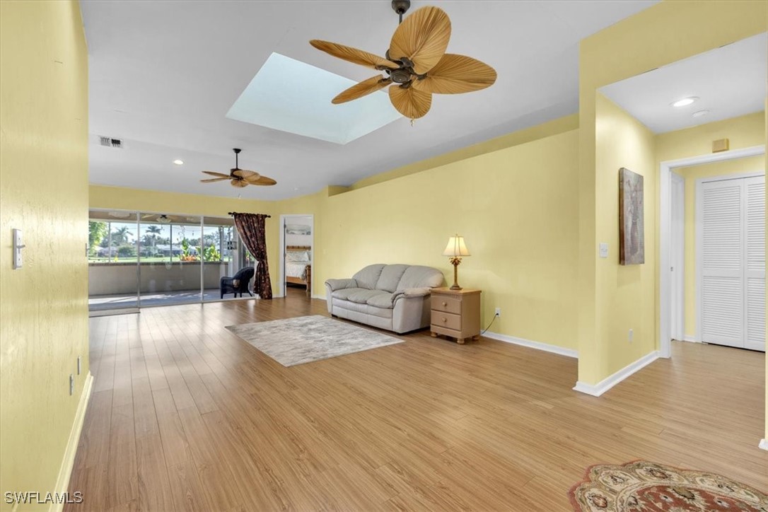 2 Bed SingleFamilyResidence for Sale in North Fort Myers, FL — photo 9