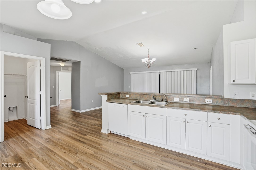 3 Bed SingleFamilyResidence for Sale in Lehigh Acres, FL — photo 9