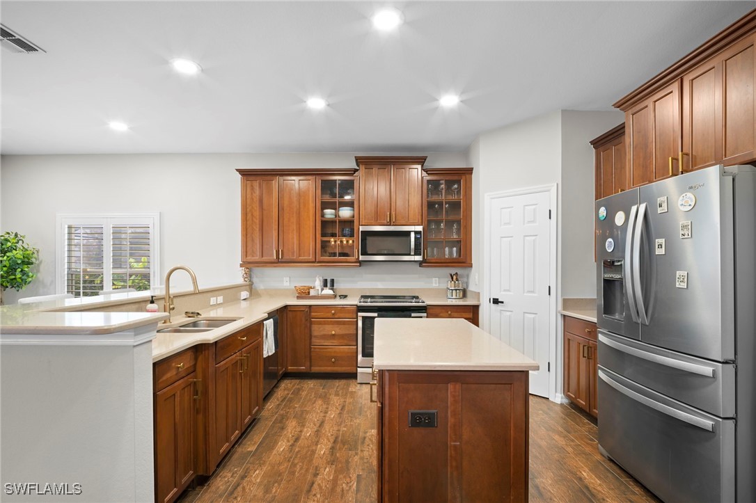 5 Bed Pool Home for Sale in Magnolia Lakes, FL, $589,000 — photo 9