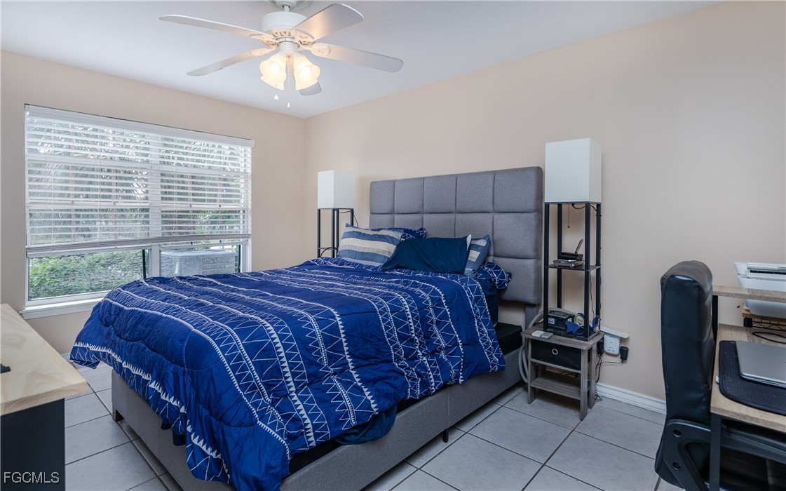 2 Bed Waterfront Home for Sale in Cape Coral, photo 9