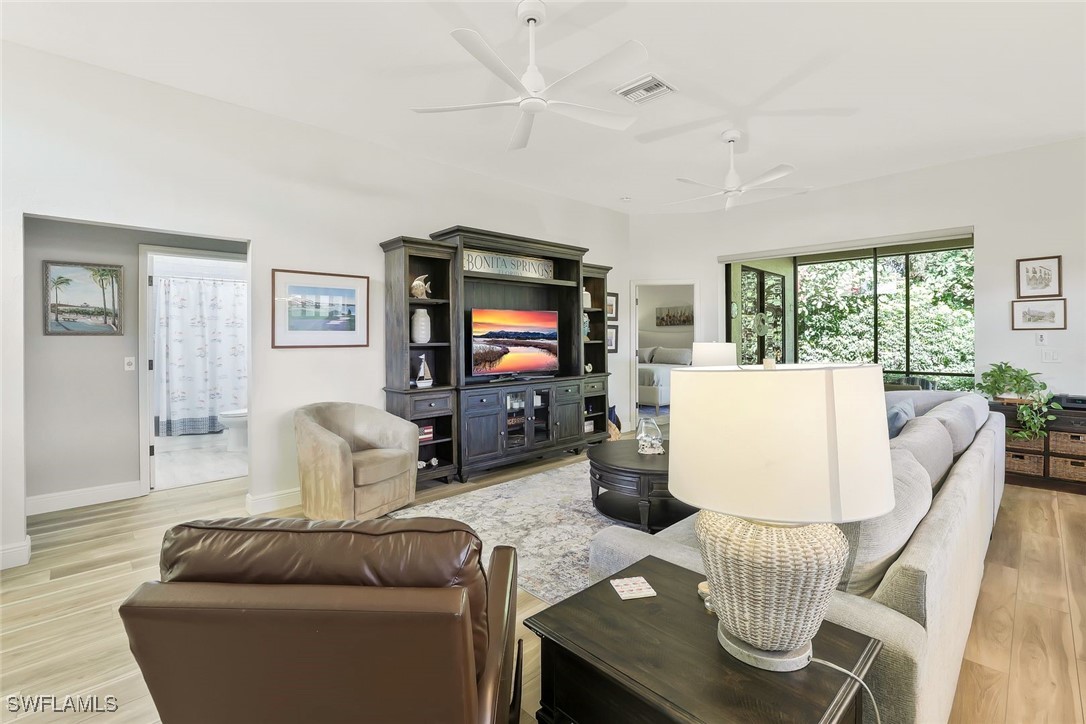 2 Bed Attached for Sale in Hunters Ridge, photo 9