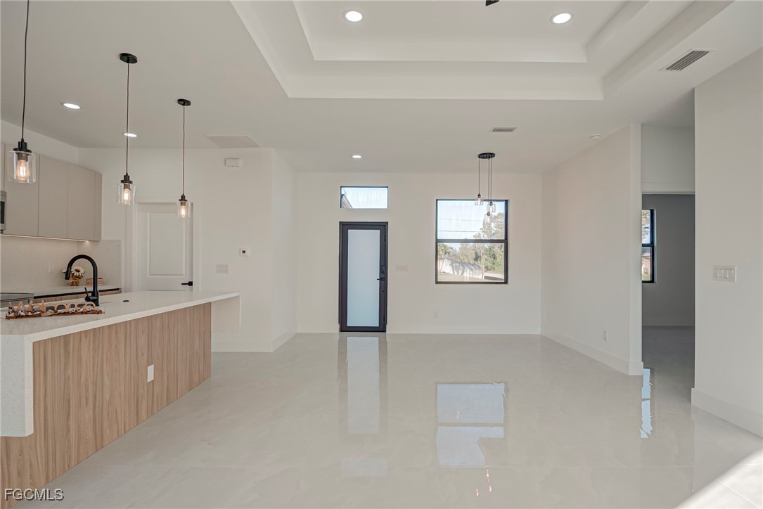 3 Bed SingleFamilyResidence for Sale in Lehigh Acres, FL — photo 9