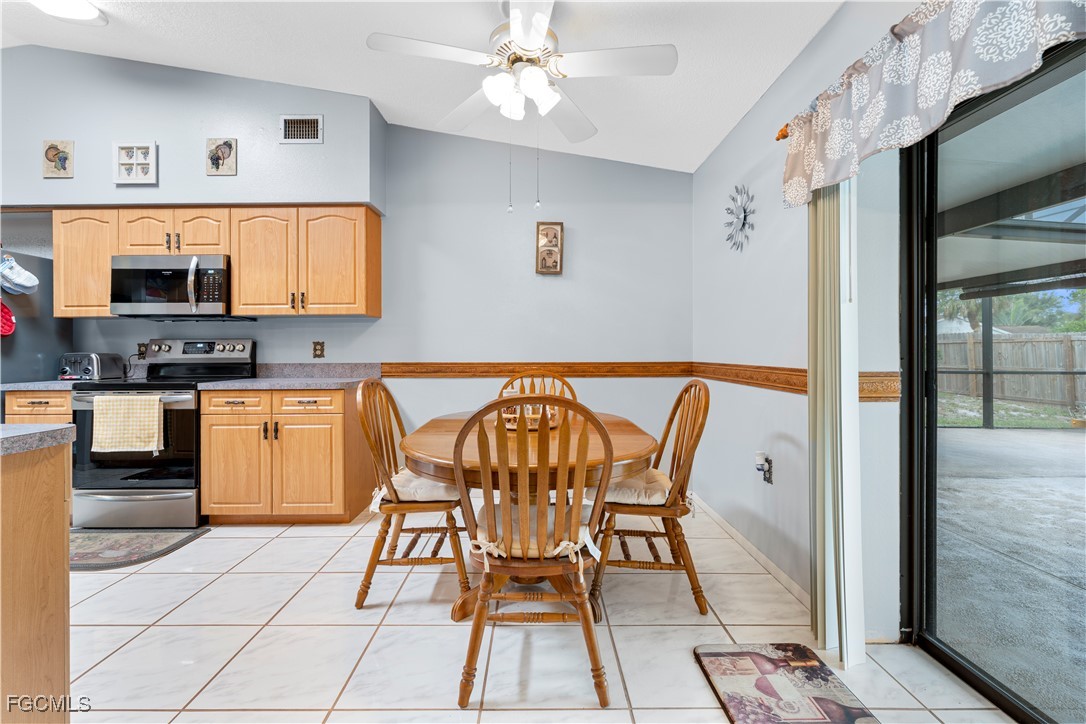 3 Bed Pool Home for Sale in North Port, photo 9