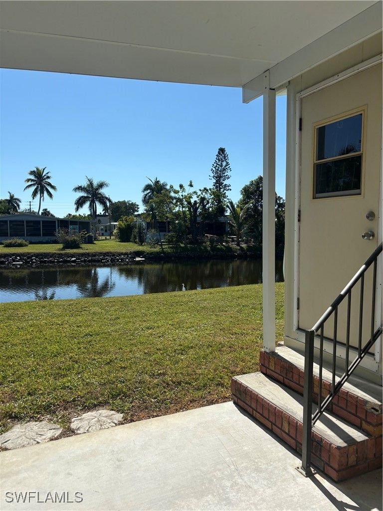 2 Bed Waterfront Home for Sale in Riverwood, FL, $224,900 — photo 9