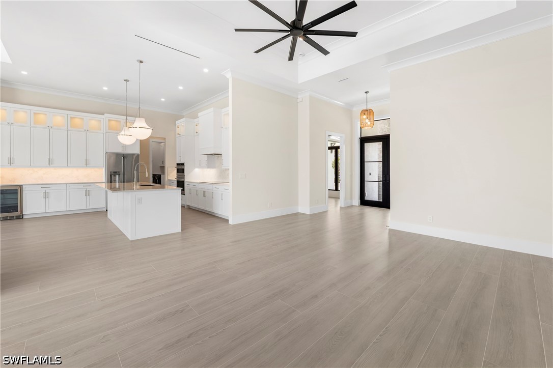 5 Bed Pool Home for Sale in Marco Island, photo 9