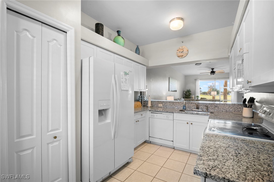 2 Bed Waterfront Home for Sale in Stoneybrook, FL — photo 9