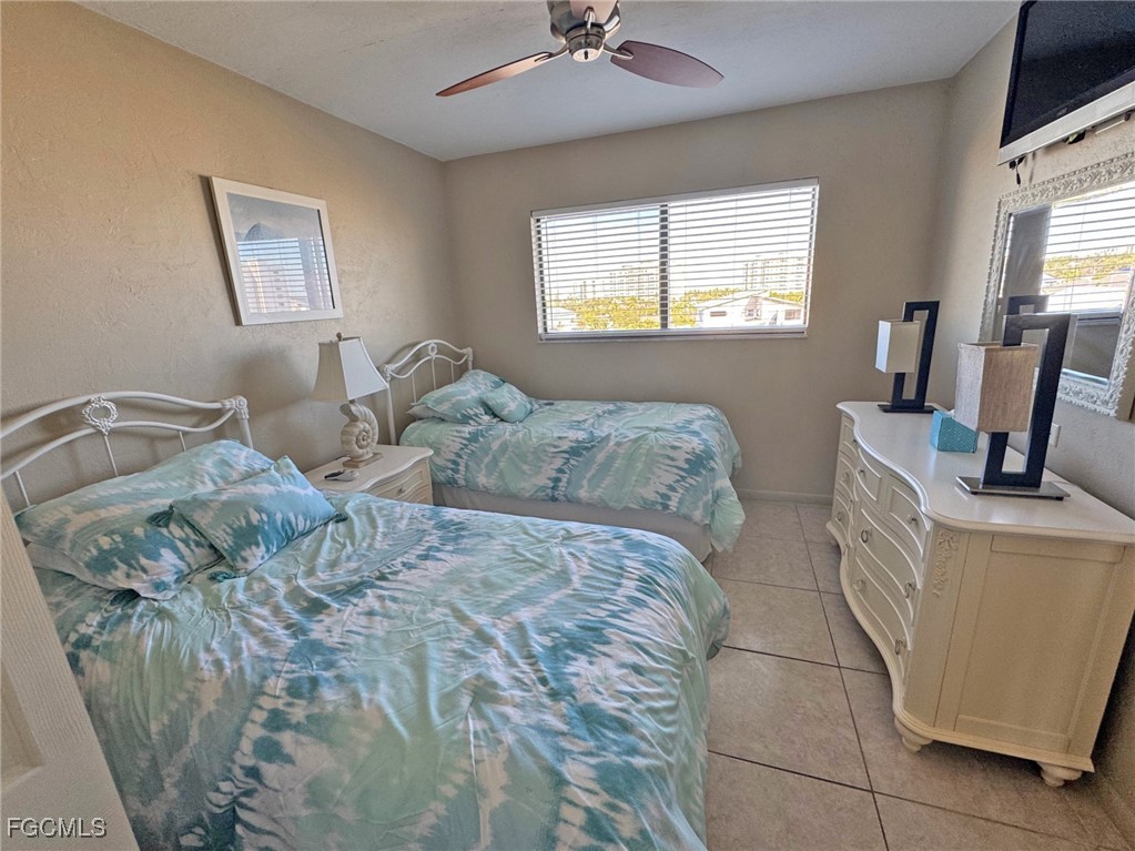 2 Bed Pool Home for Sale in Carlos Pointe, FL, $469,900 — photo 9