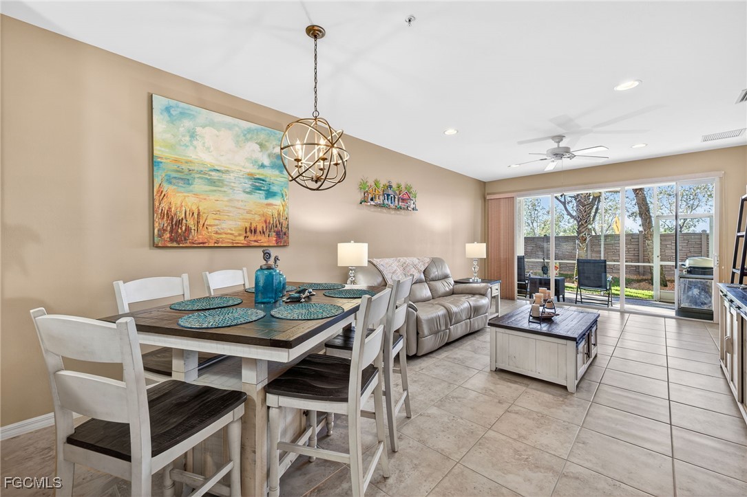 2 Bed Condominium for Sale in Fort Myers, photo 9