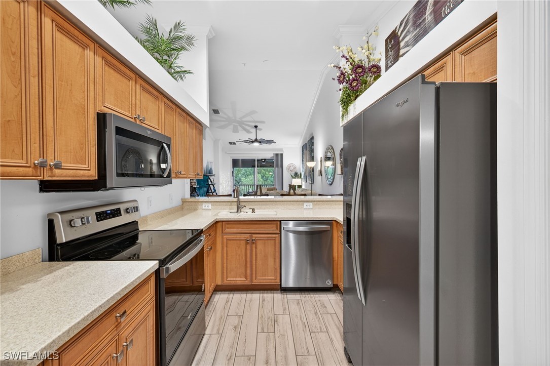 2 Bed Condominium for Sale in Barletta, FL, $279,900 — photo 9