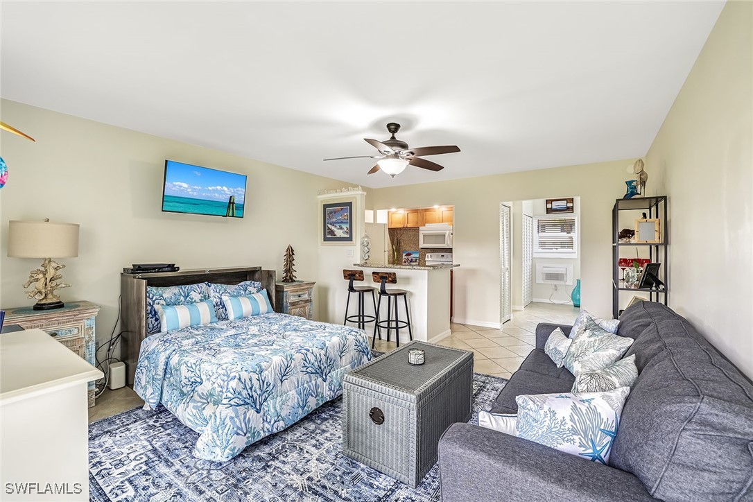Condominium for Sale in Seabreeze Apts, FL, $179,000 — photo 9
