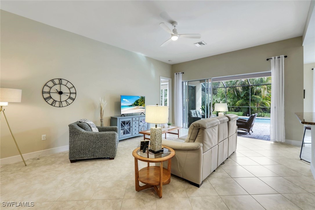 2 Bed Pool Home for Sale in Ashmont, photo 9