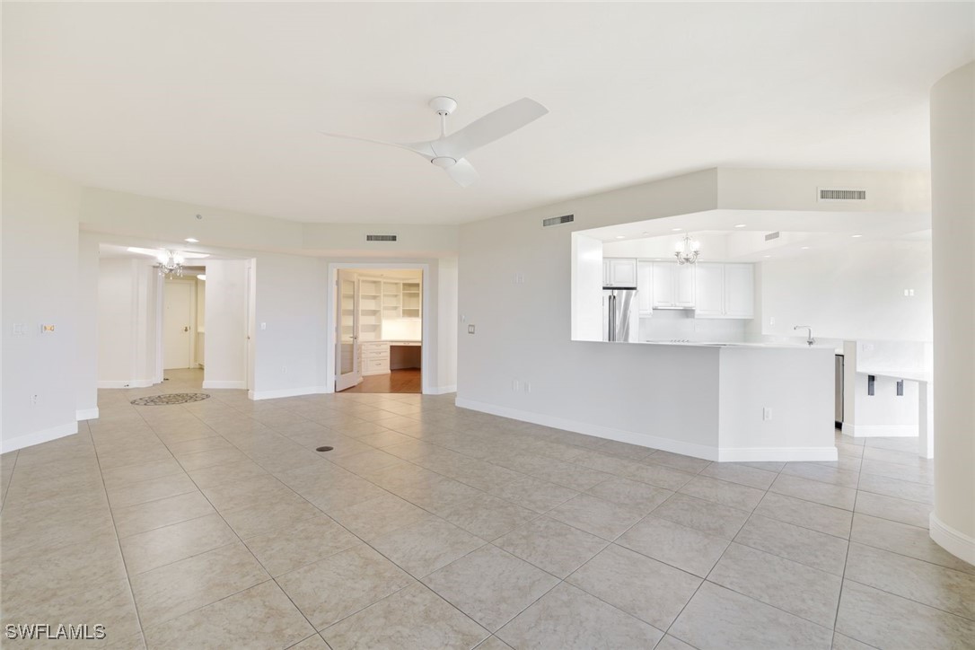 2 Bed Condominium for Sale in Aversana, FL, $584,000 — photo 9