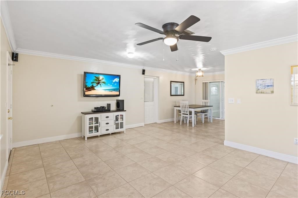 4 Bed SingleFamilyResidence for Sale in Fort Myers, photo 9