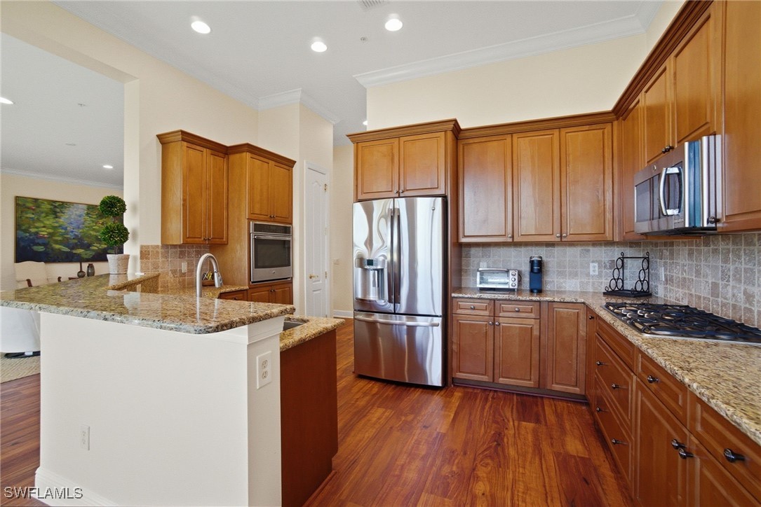 3 Bed Waterfront Home for Sale in Naples, photo 9