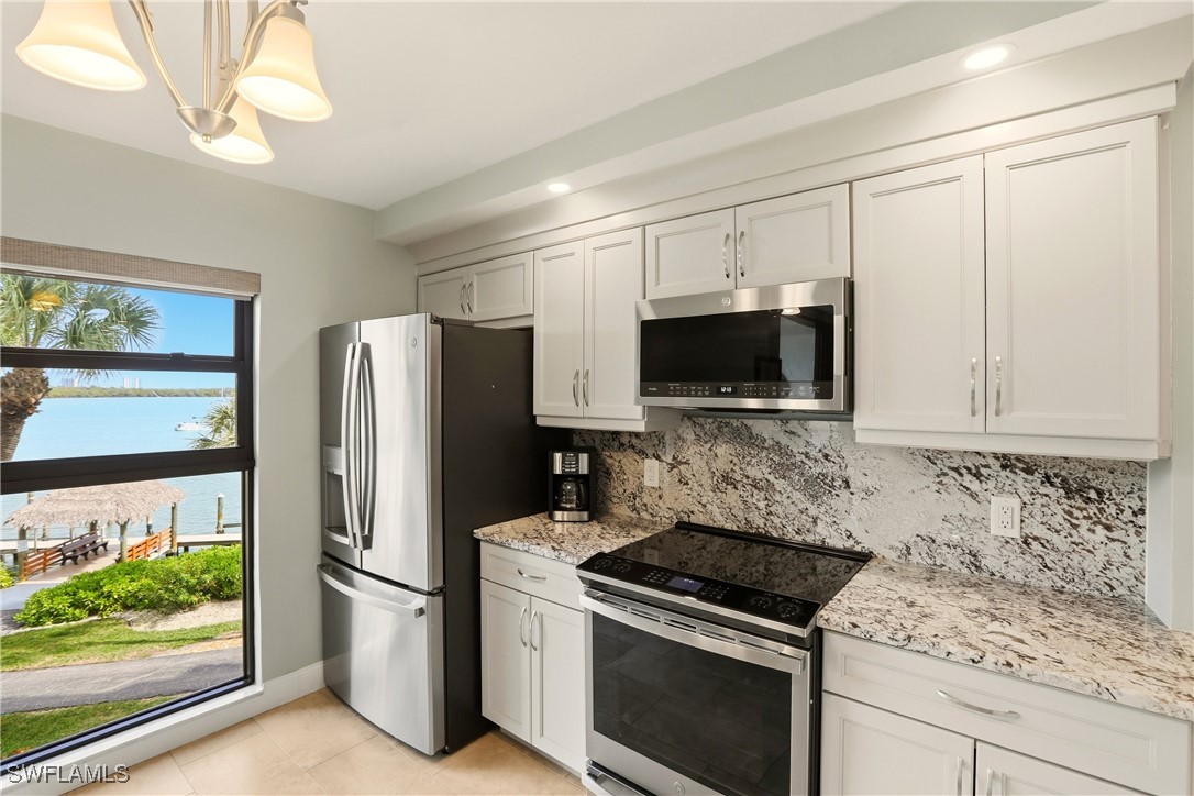 1 Bed Pool Home for Sale in Riverside Club, FL, $539,900 — photo 9