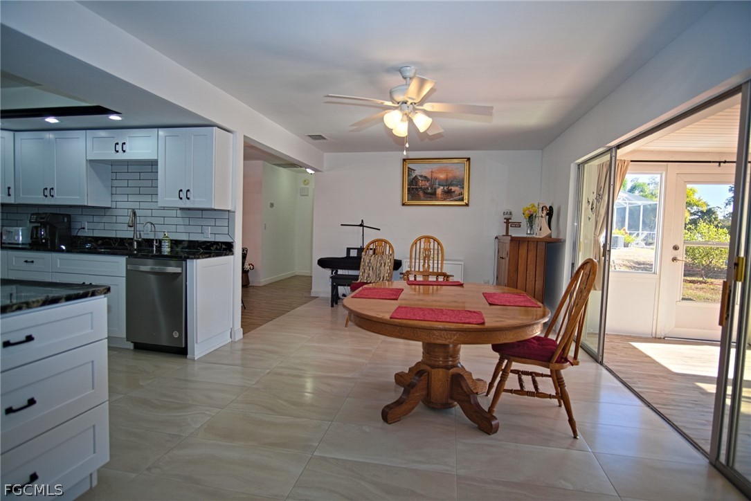 3 Bed Waterfront Home for Sale in Riverbend, FL, $349,900 — photo 9