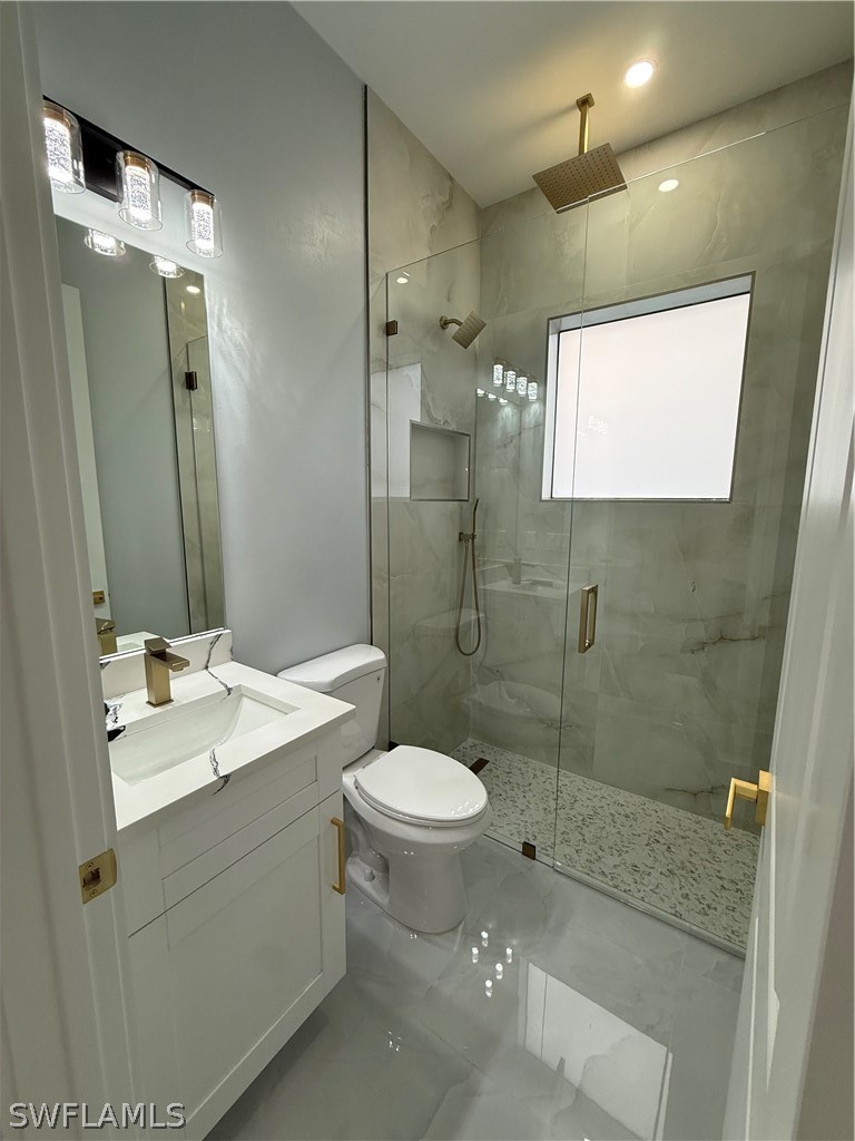 4 Bed SingleFamilyResidence for Sale in Naples, photo 9