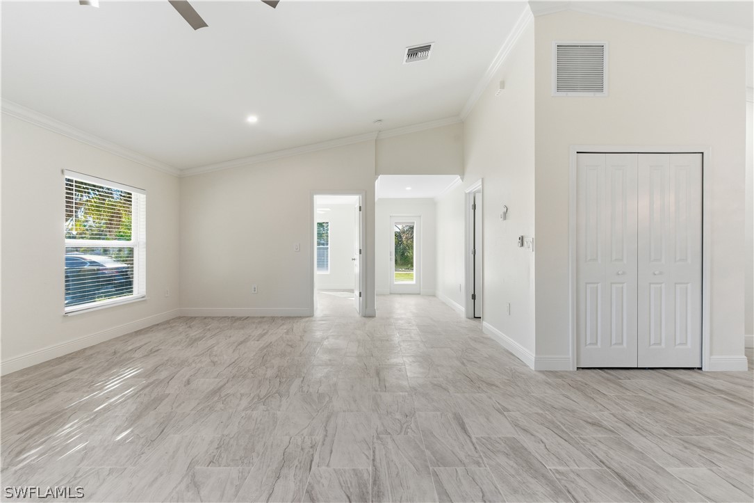 3 Bed SingleFamilyResidence for Sale in Fort Myers, FL — photo 9