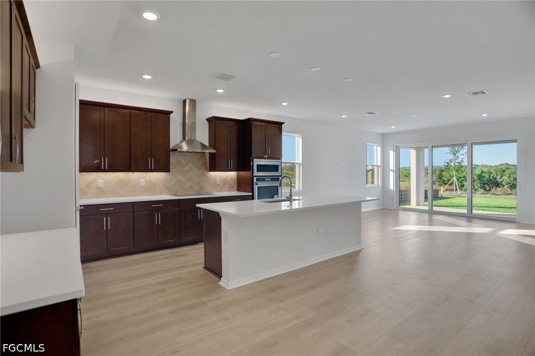 4 Bed SingleFamilyResidence for Sale in Turnleaf, photo 9