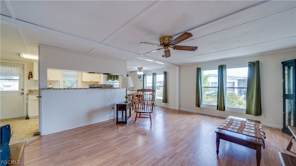 2 Bed ManufacturedHome for Sale in Flamingo Bay, photo 9