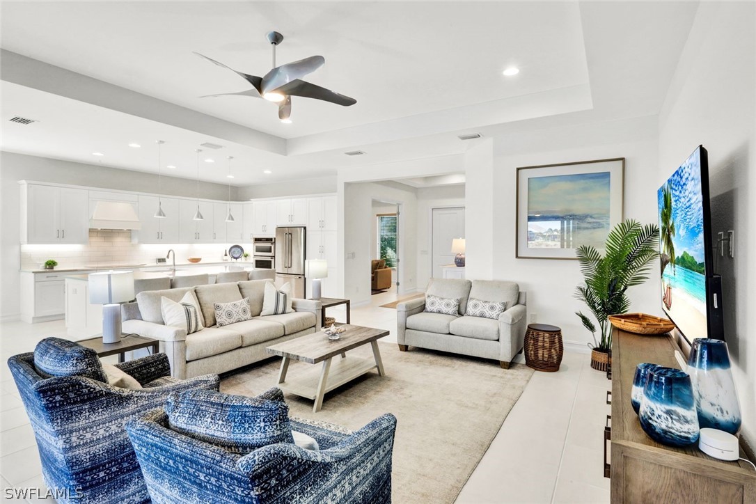 3 Bed Pool Home for Sale in Naples, photo 9