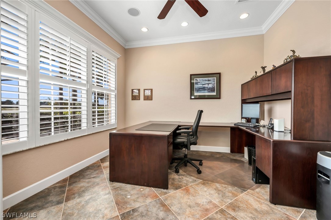 3 Bed Pool Home for Sale in Hollybrook, photo 9