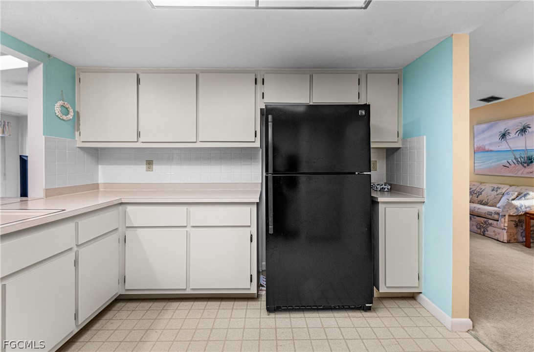 3 Bed SingleFamilyResidence for Sale in Lehigh Acres, photo 9