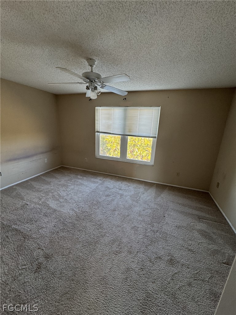 2 Bed Pool Home for Sale in Cape Coral, photo 9