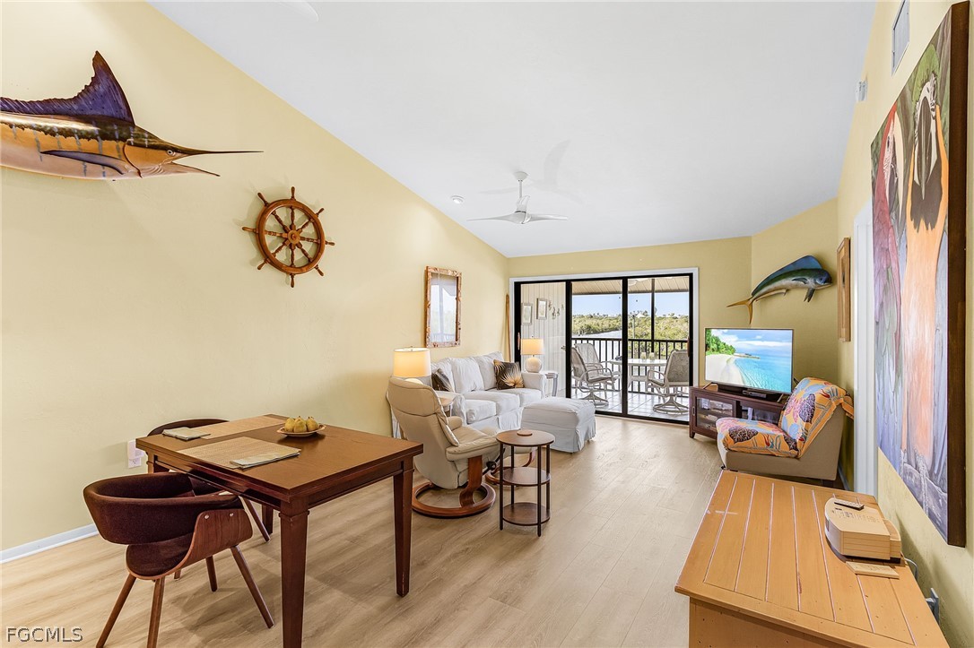 2 Bed Waterfront Home for Sale in Bokeelia, photo 9