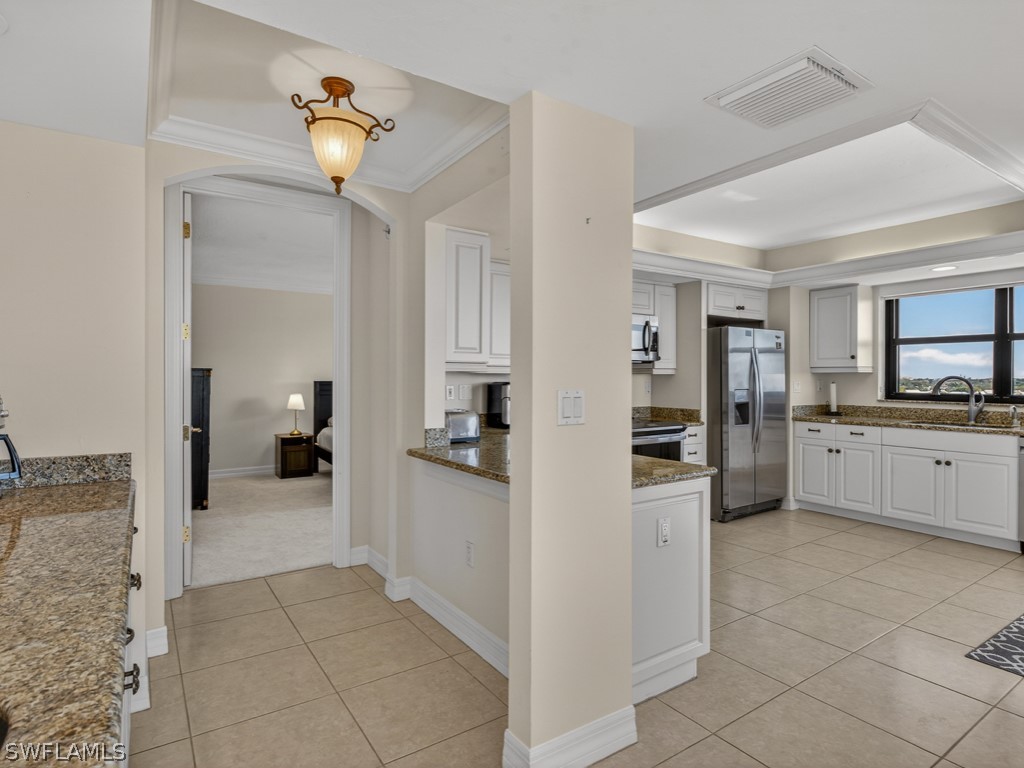 2 Bed Condominium for Sale in Grosvenor, FL, $895,000 — photo 9