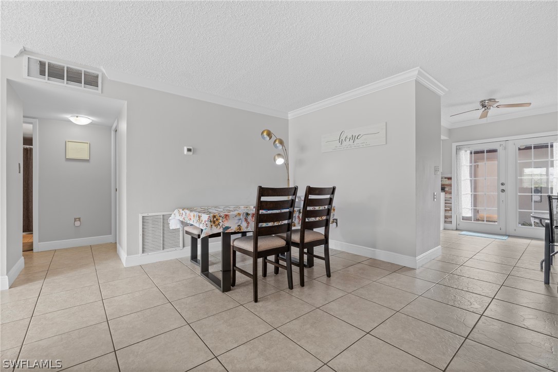 2 Bed Condominium for Sale in Naples, FL, $220,000 — photo 9
