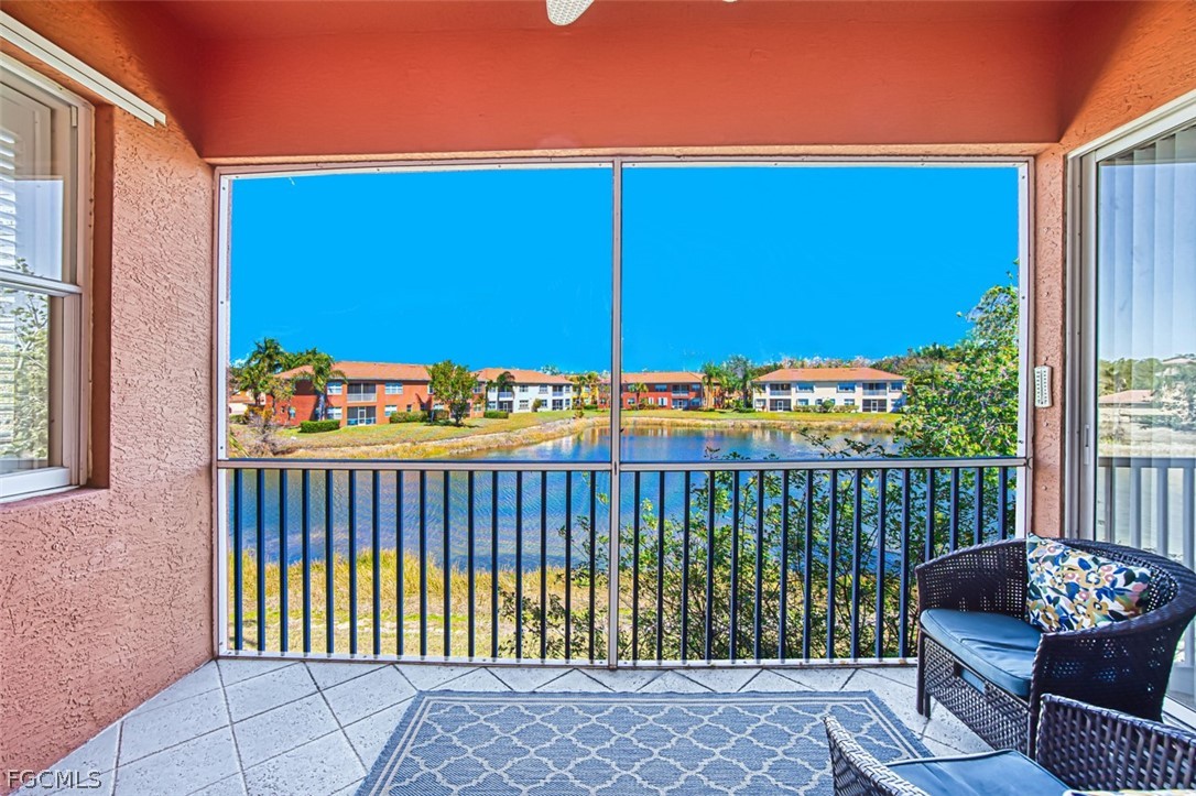 2 Bed Waterfront Home for Sale in Portofino, photo 9
