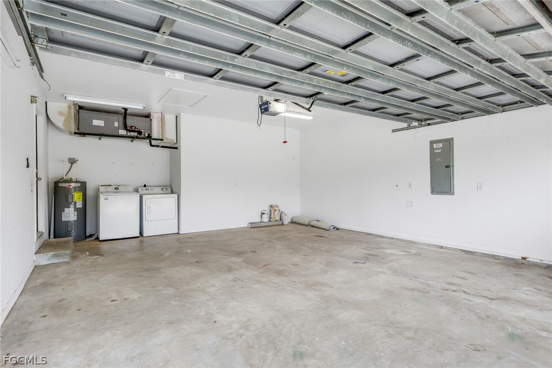 3 Bed SingleFamilyResidence for Sale in Lehigh Acres, FL — photo 9