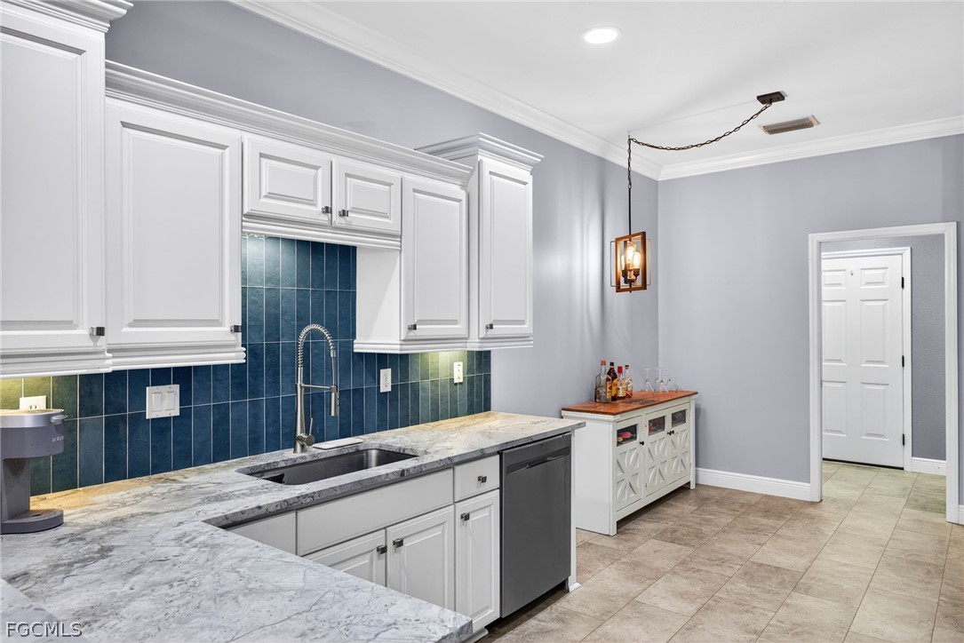 3 Bed Townhouse for Sale in Bella Terra, photo 9