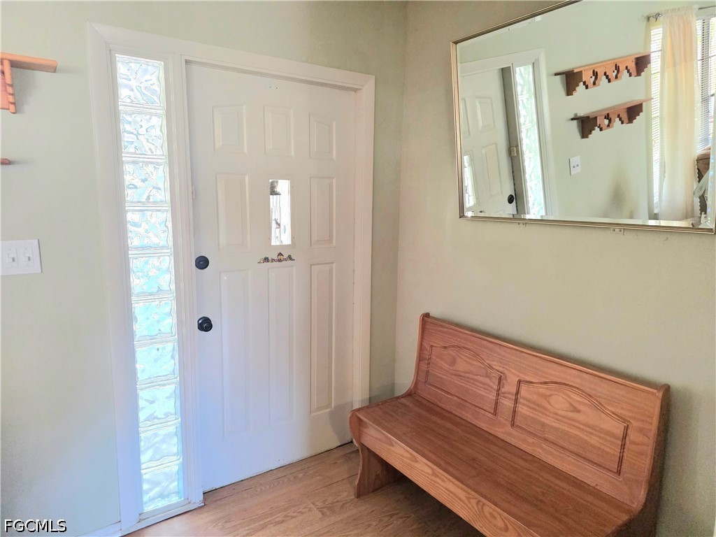 3 Bed SingleFamilyResidence for Sale in Lehigh Acres, photo 9
